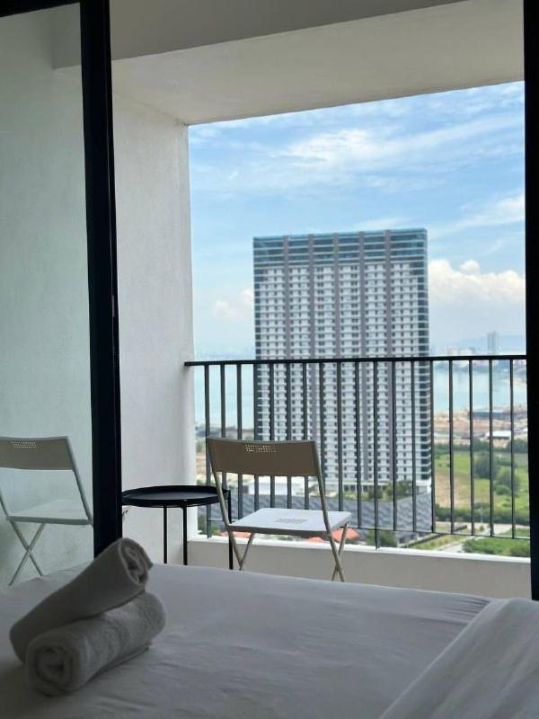 The Landmark Comfort Relax Spacious Sea View By Iz Tanjung Tokong Esterno foto